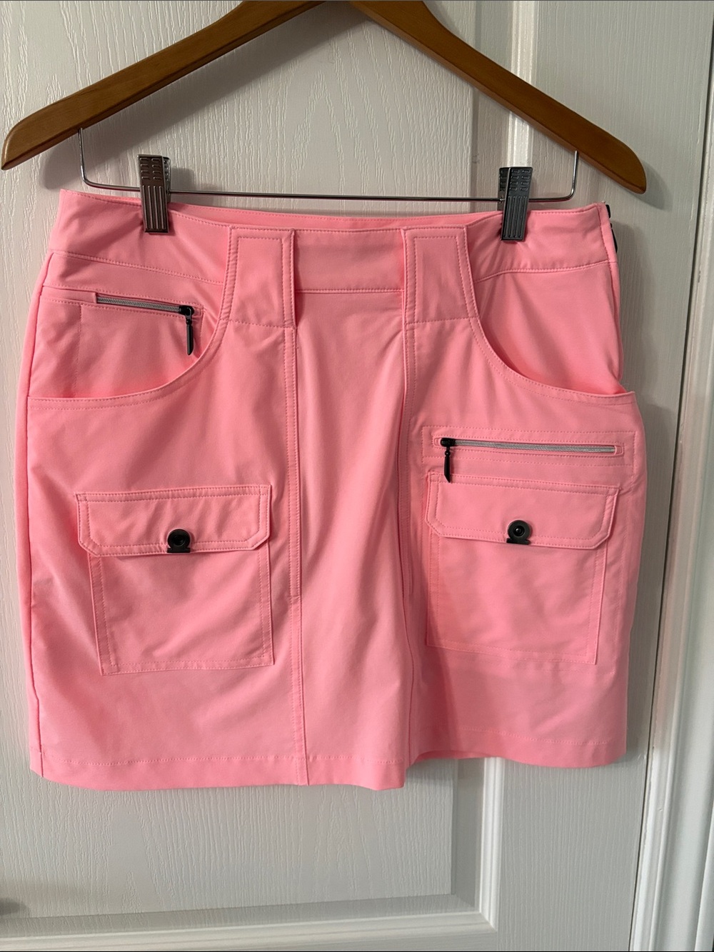 Women's Pink Utility Pocket Skort
